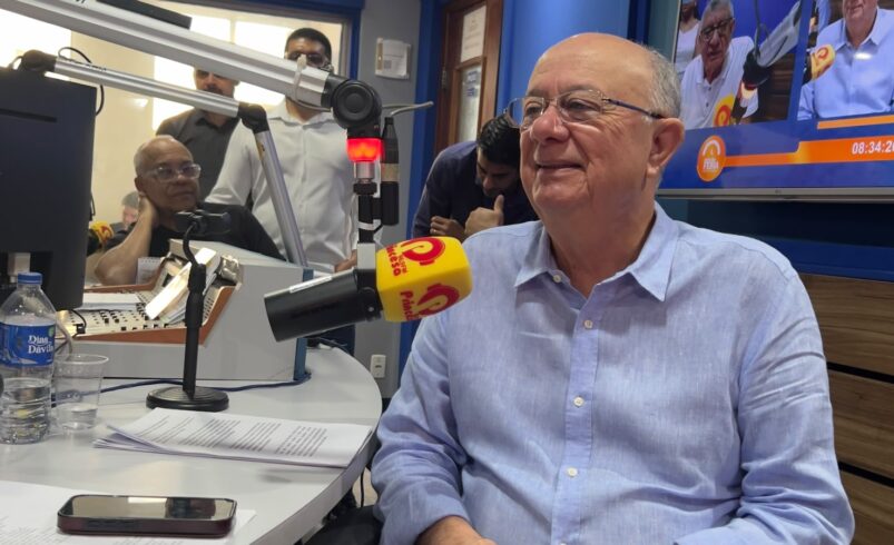 prefeito josé ronaldo destaca democracia, rebate críticas ao governo da bahia e reforça investimentos em feira durante entrevista ao bom dia feira (1)