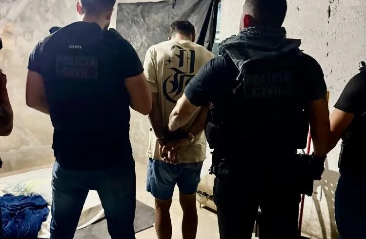Polícia Civil captura em Simões Filho suspeito de importunação sexual em condomínio de Feira de Santana