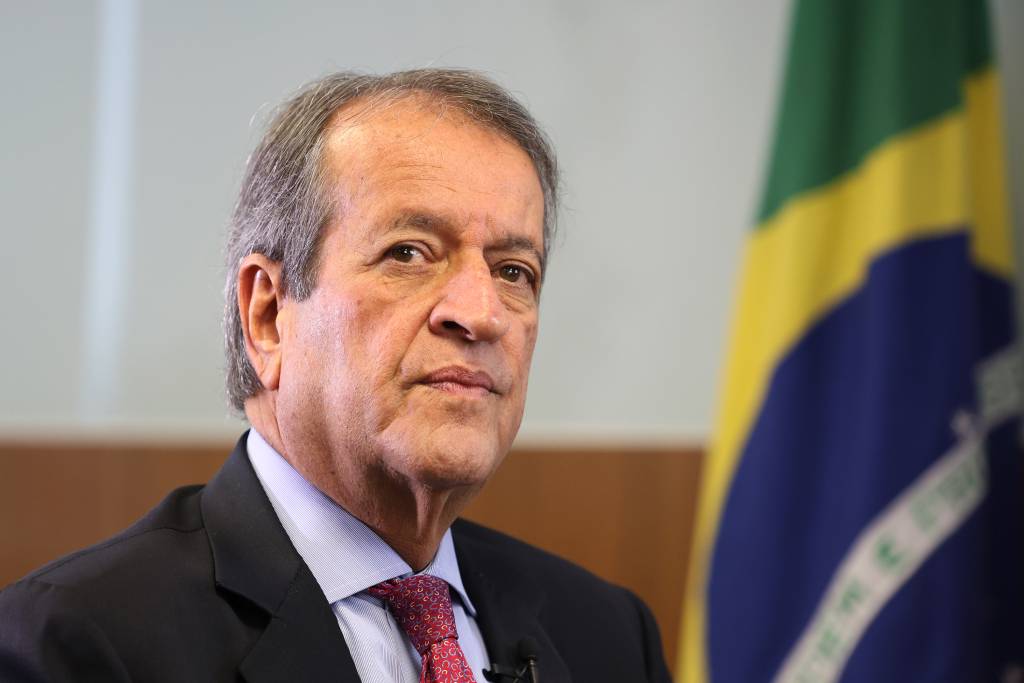 Emendas de quase R$25 milhões de Valdemar Costa Neto estão em lista de investigação da PF