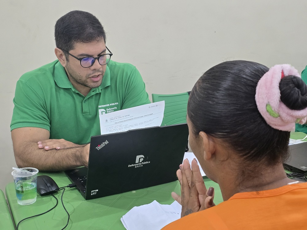 Defensoria realiza mutirão para revisar situação de cerca de 1.800 presos em Feira