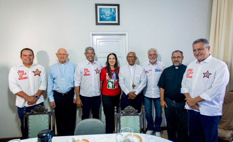jerônimo se reúne com padre e lideranças da igreja católica em feira de santana e defende inclusão social e combate às desigualdades (2)