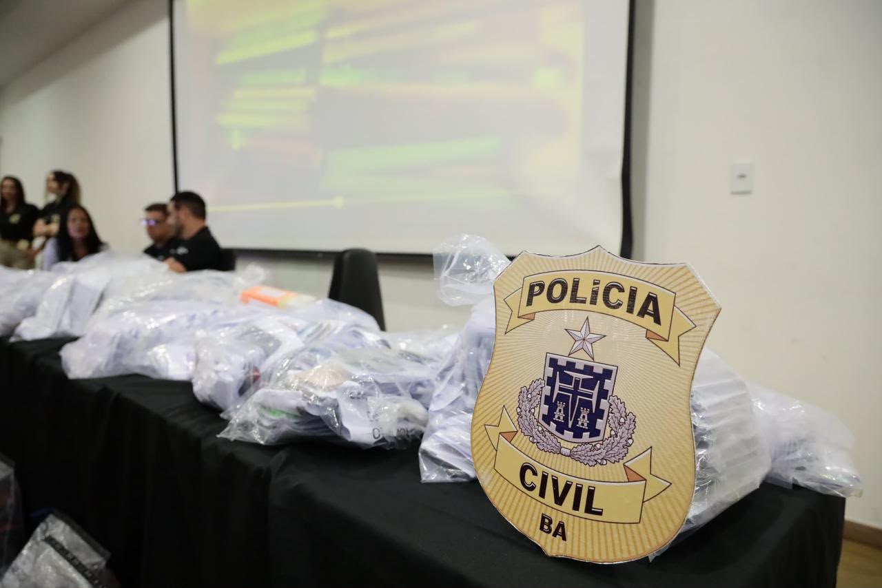 Polícia Civil realiza envio de mensagens em massa para recuperação de celulares roubados ou furtados