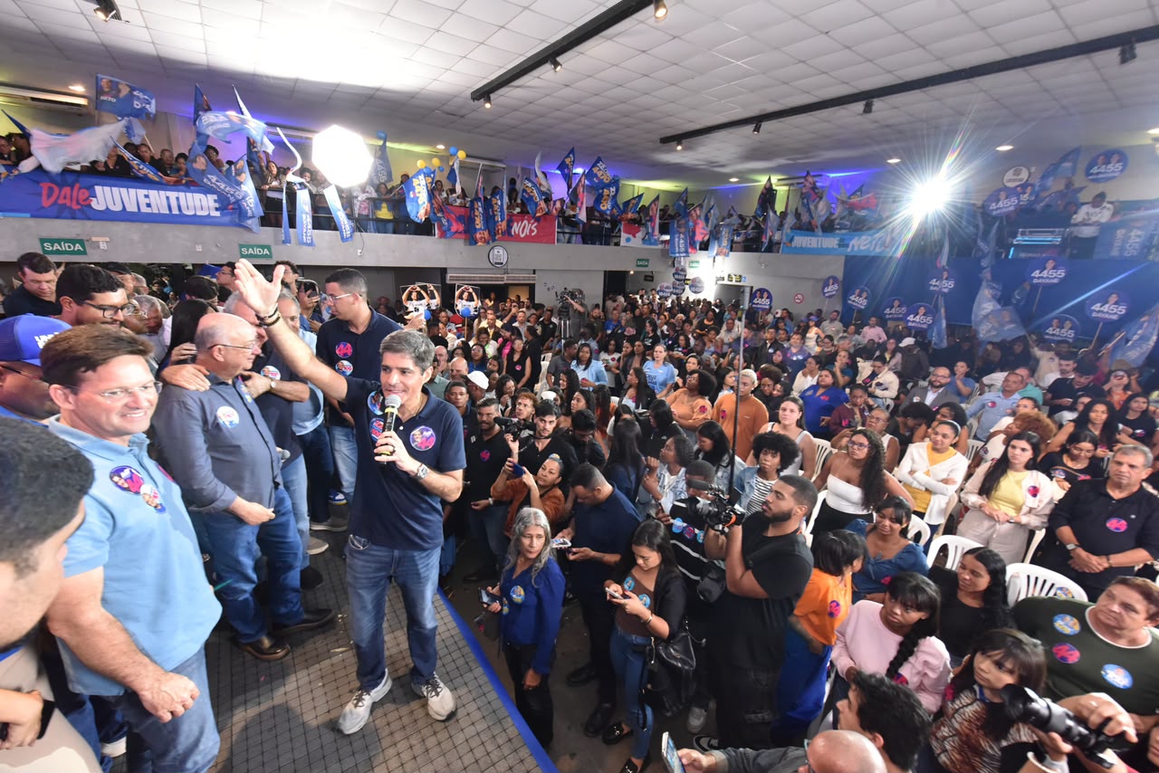 ACM Neto critica condições da BR-324 durante deslocamento para Feira de Santana