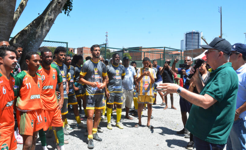 Abertura da Copa de Bairros marca inauguração do Estádio Gilson Porto